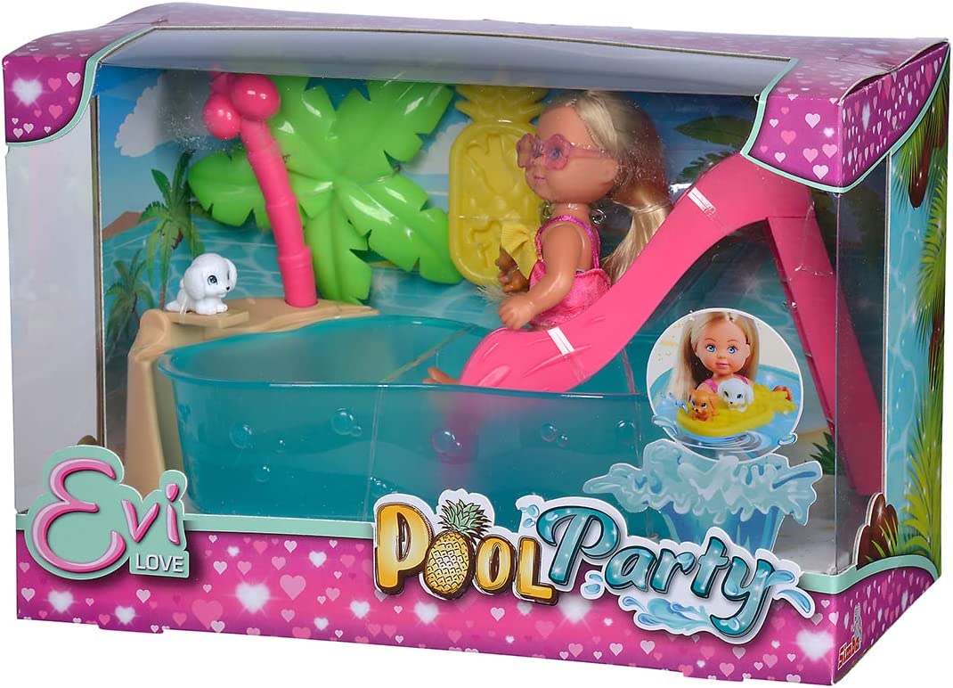 Evi Love Pool Party