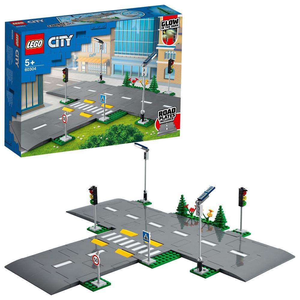 LEGO® City Road Plates Building Set with Traffic Lights 60304