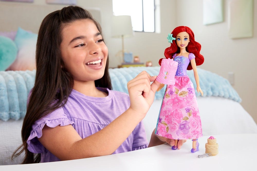 Disney Princess Spin And Reveal Ariel Doll