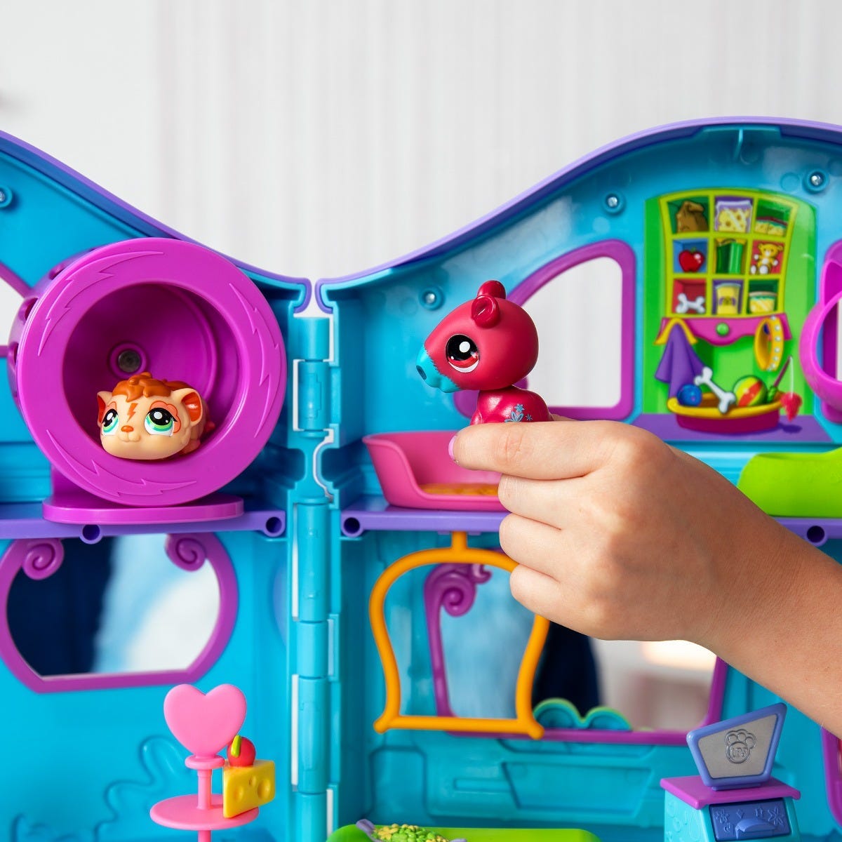 Littlest Pet Shop Pet Shop Playset