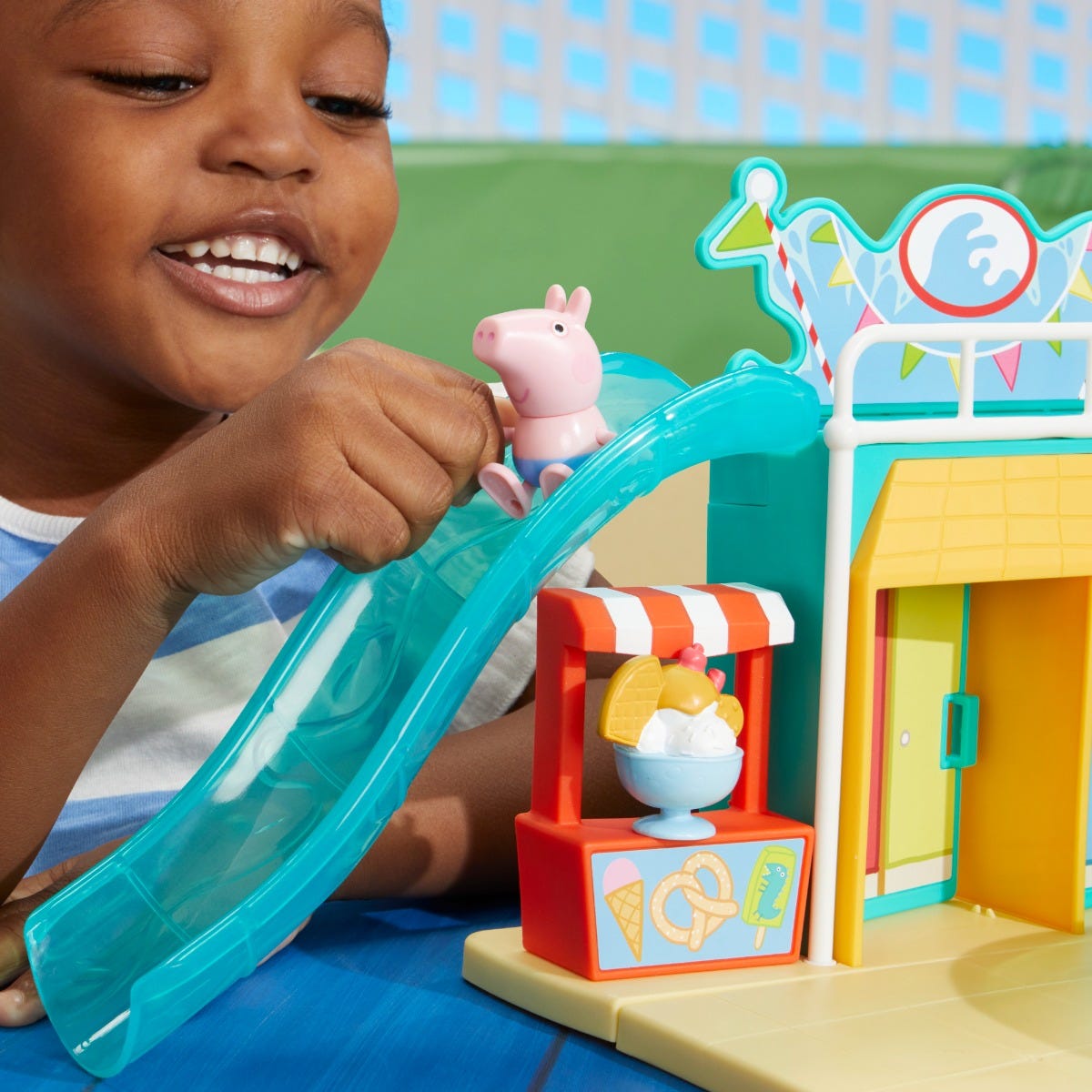 Peppa Pig Peppa S Waterpark Playset
